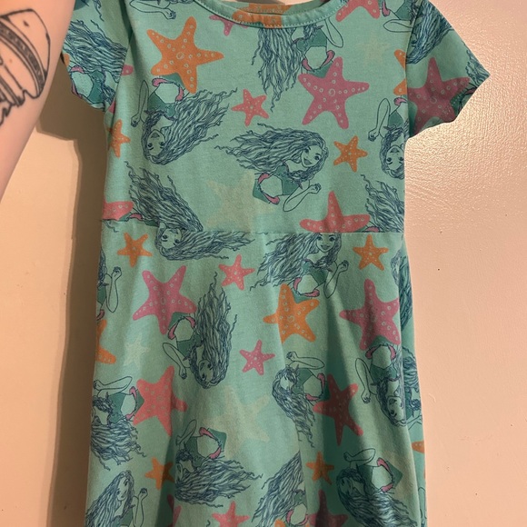 2 Toddler Dresses - Picture 2 of 2